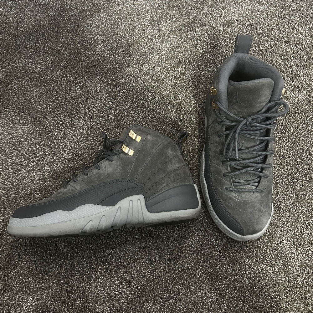 Nike Air Jordan Retro 12 "Wolf Grey" Dark Grey/Gold